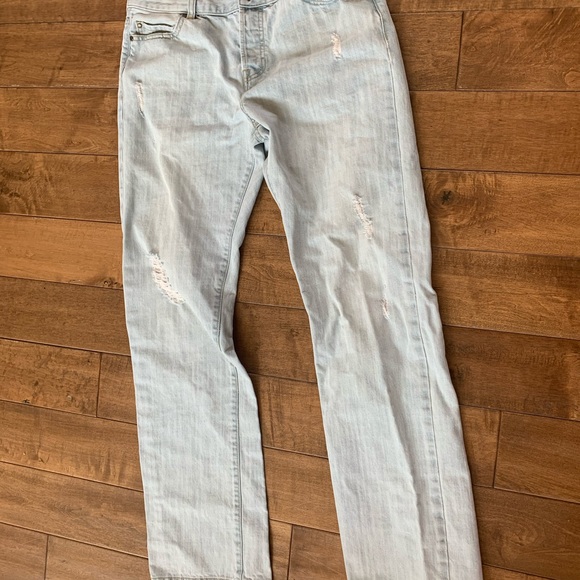 Victoria’s Secret London Jeans - Picture 2 of 7